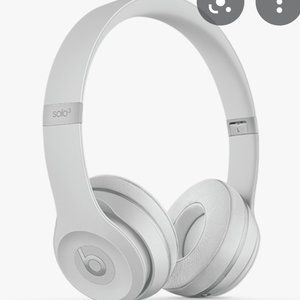 Beats by Dr. Dre - Beats Solo³ Wireless Headphones - Matte Silver
